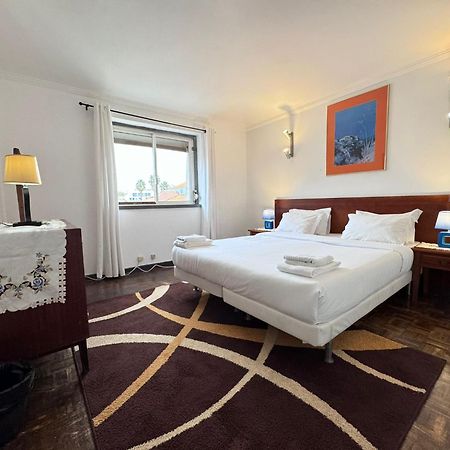 The Pearl - Cascais Guest House - City & Beach Екстер'єр фото