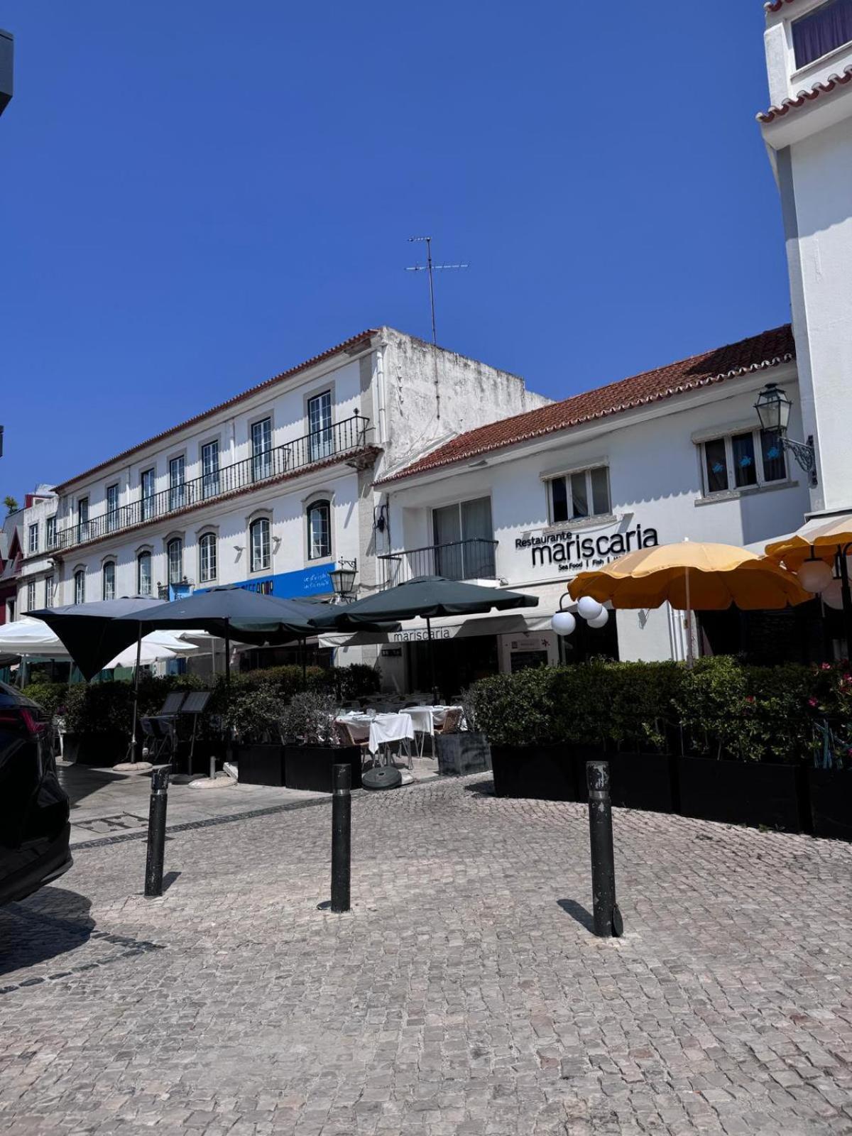 The Pearl - Cascais Guest House - City & Beach Екстер'єр фото