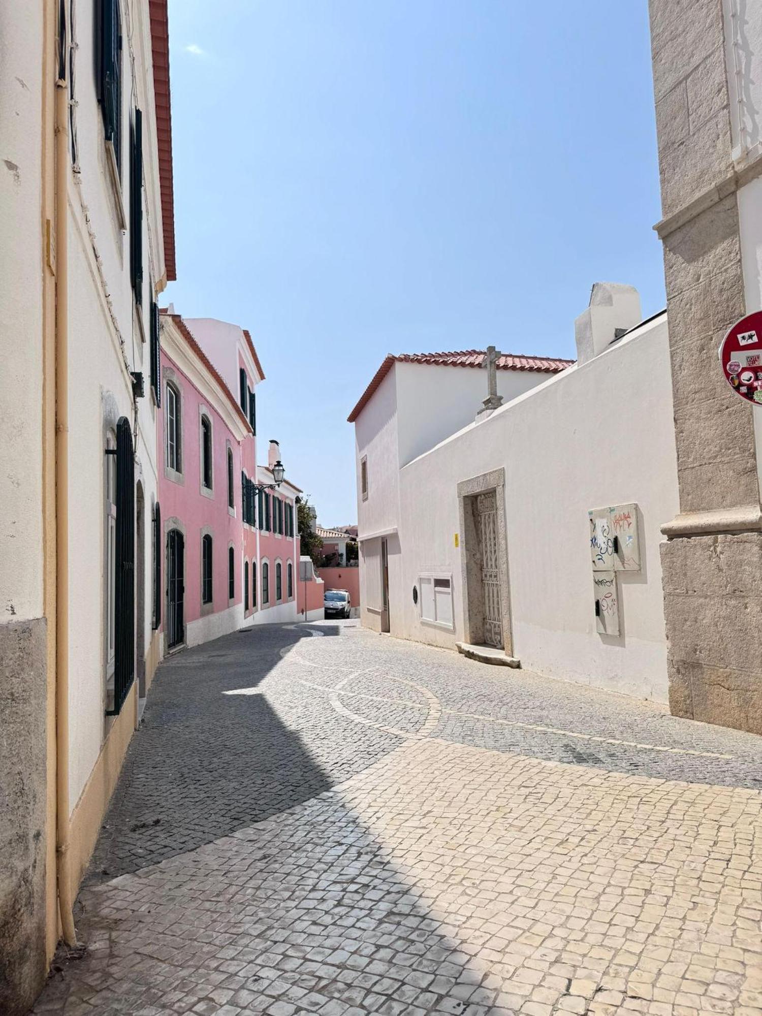 The Pearl - Cascais Guest House - City & Beach Екстер'єр фото